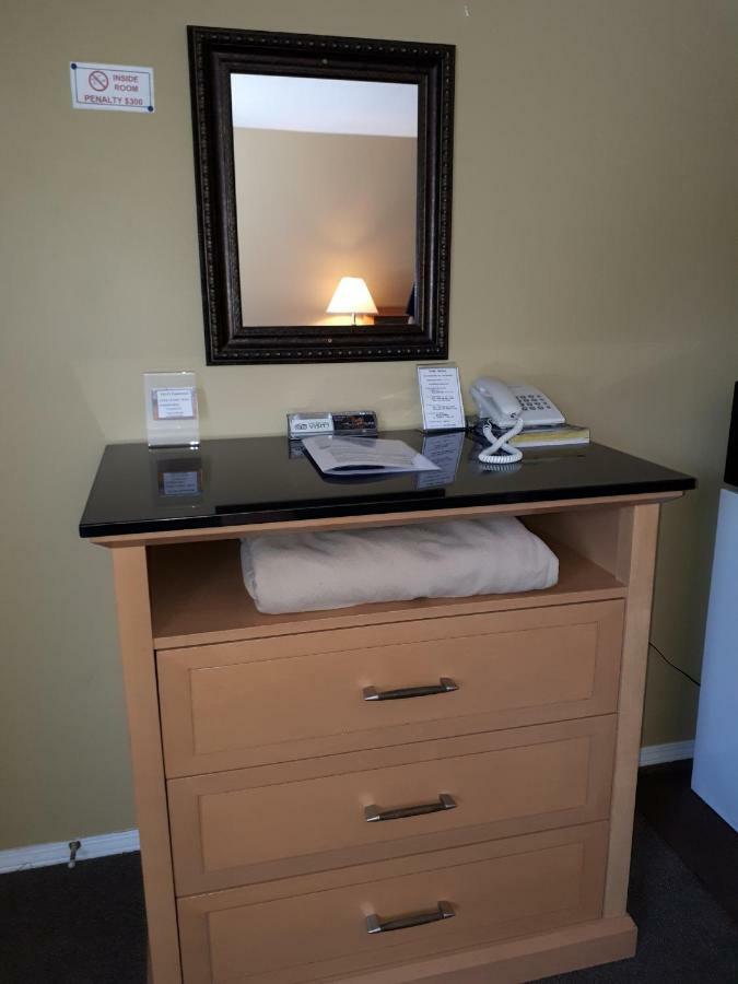 Park Motel Hope Bagian luar foto