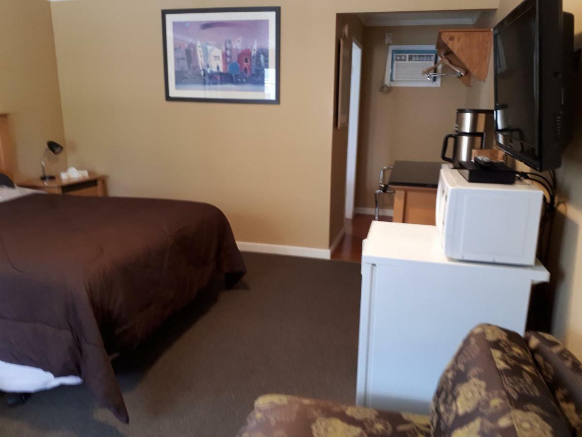 Park Motel Hope Bagian luar foto