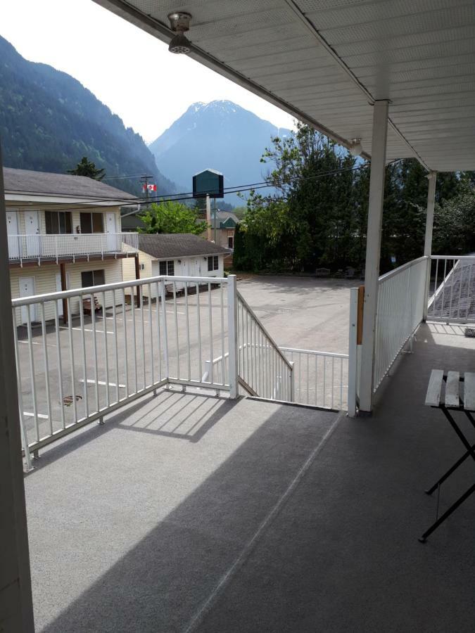 Park Motel Hope Bagian luar foto